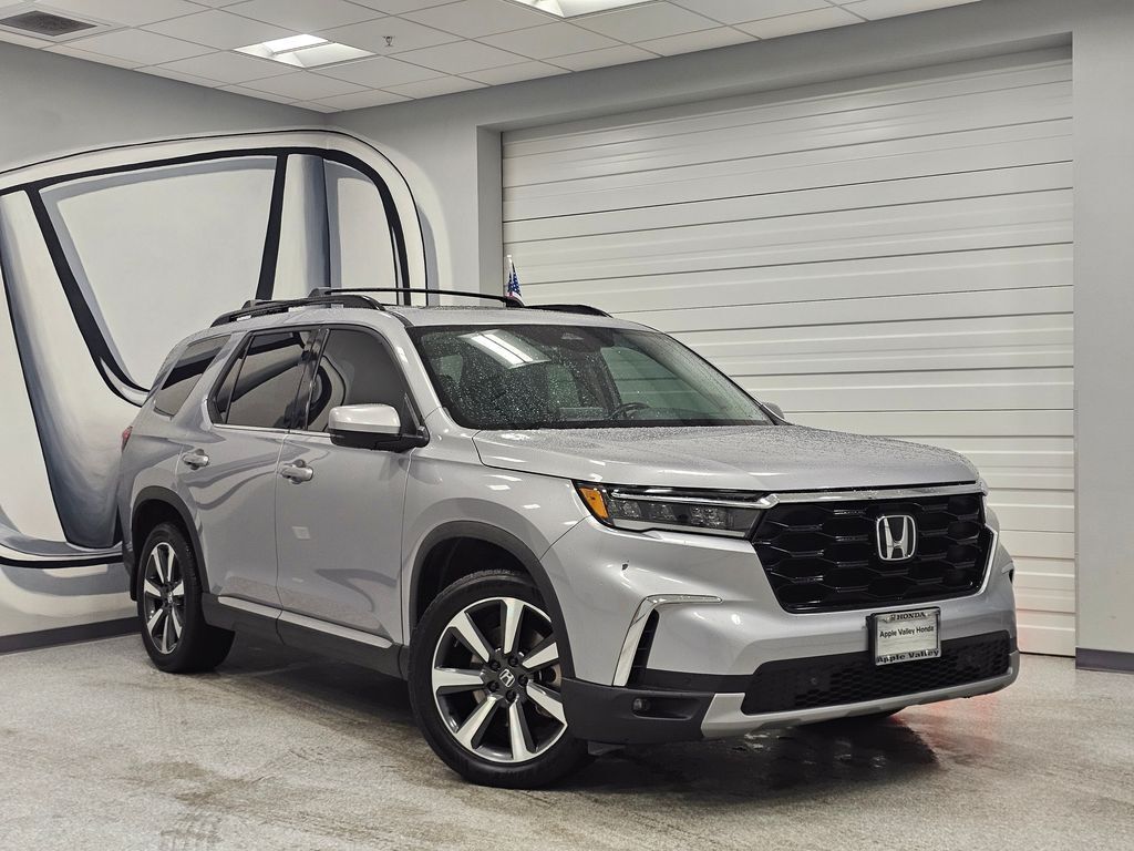 2023 HONDA Pilot
