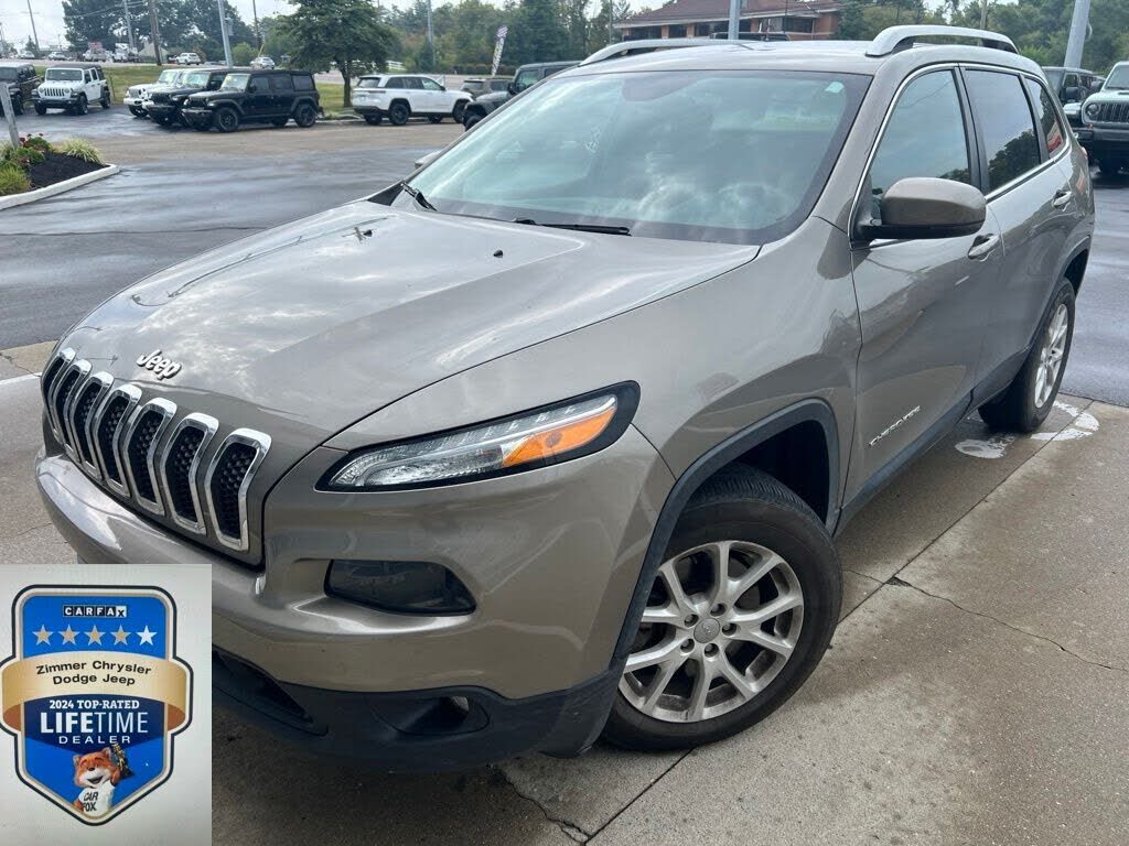 2017 JEEP Cherokee