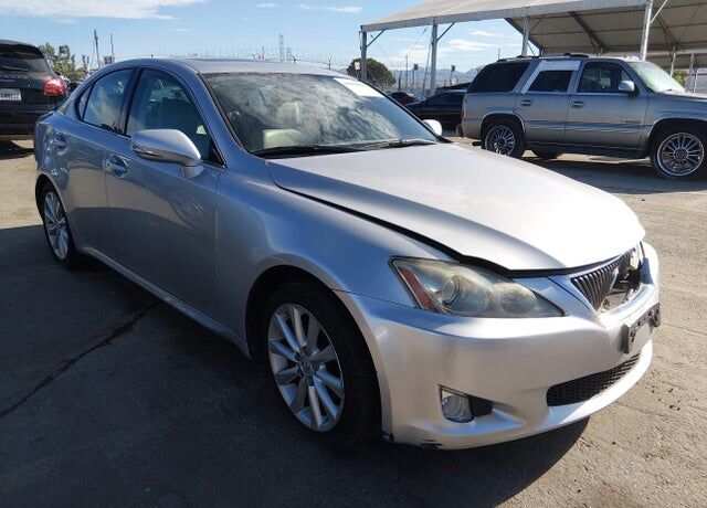 2010 LEXUS IS