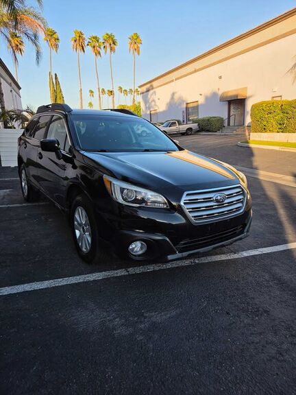 2017 SUBARU Outback