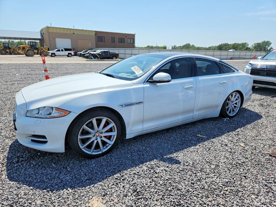 2015 JAGUAR XJ