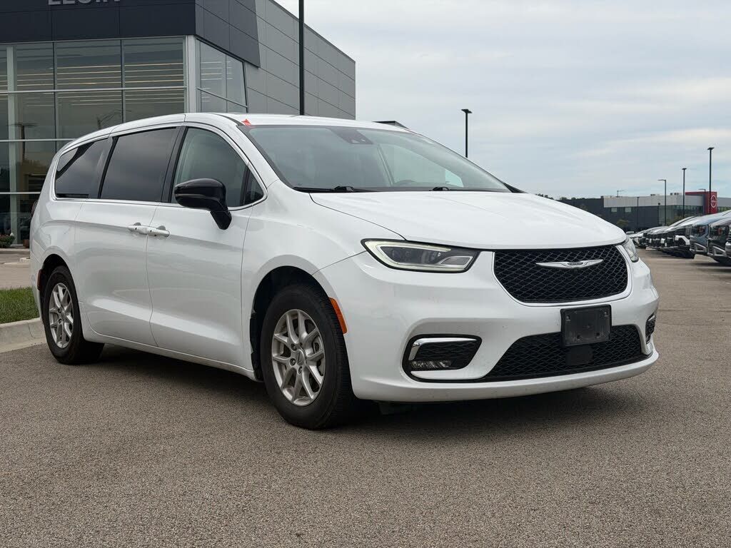 2024 CHRYSLER Pacifica