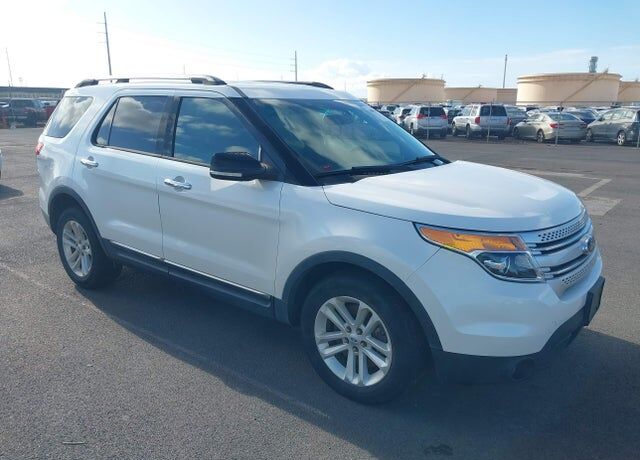 2014 FORD Explorer