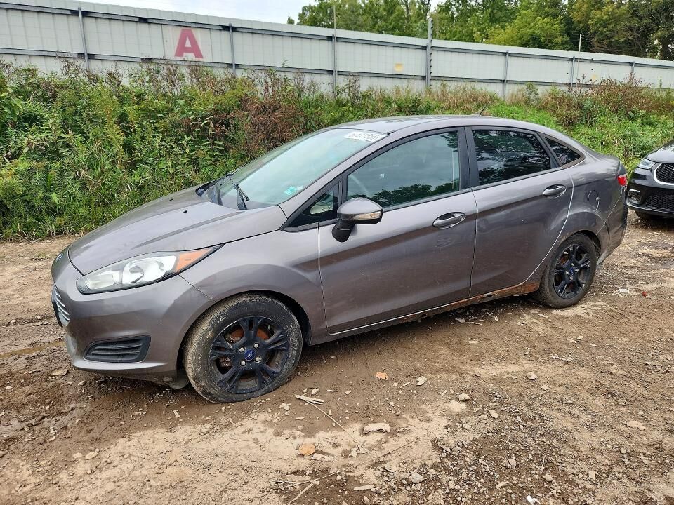 2014 FORD Fiesta