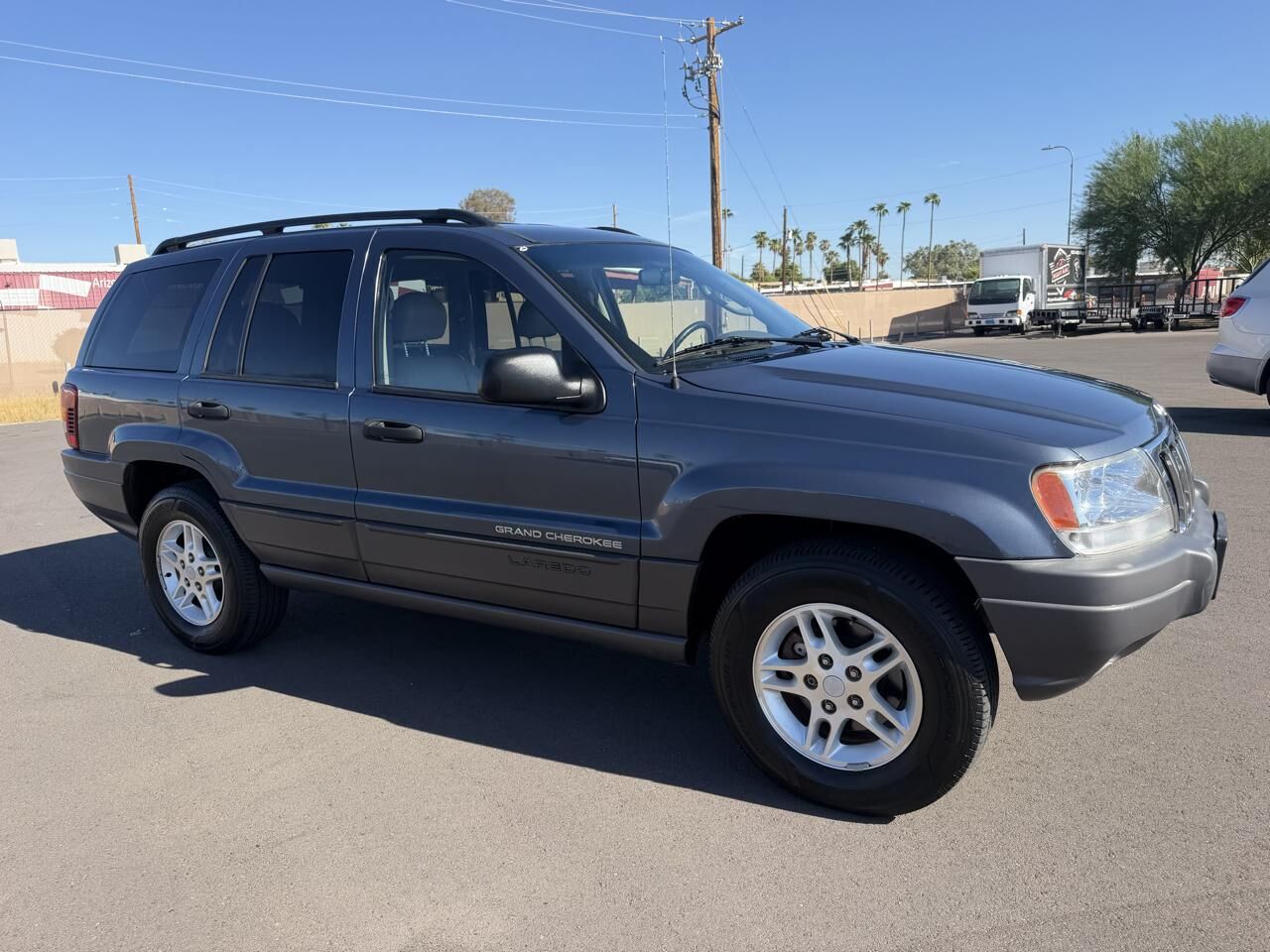 2002 JEEP Grand Cherokee