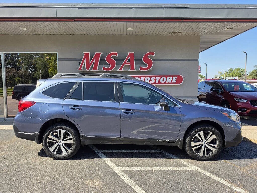 2018 SUBARU Outback