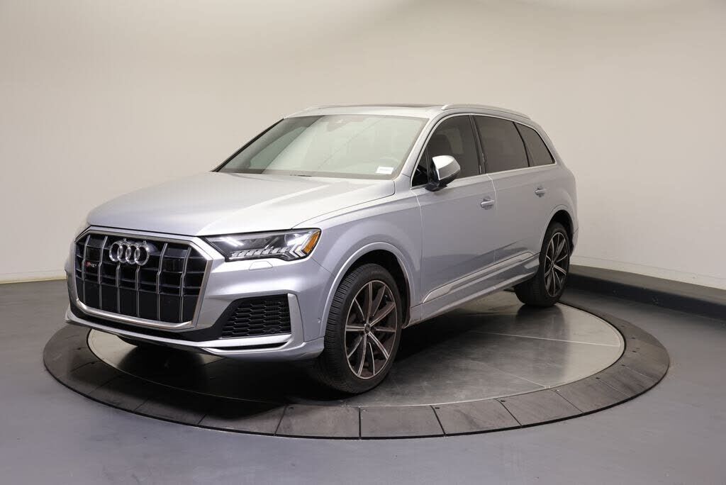 2022 AUDI SQ7