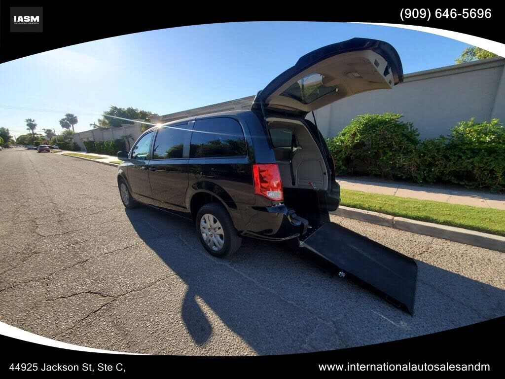 2019 DODGE Grand Caravan