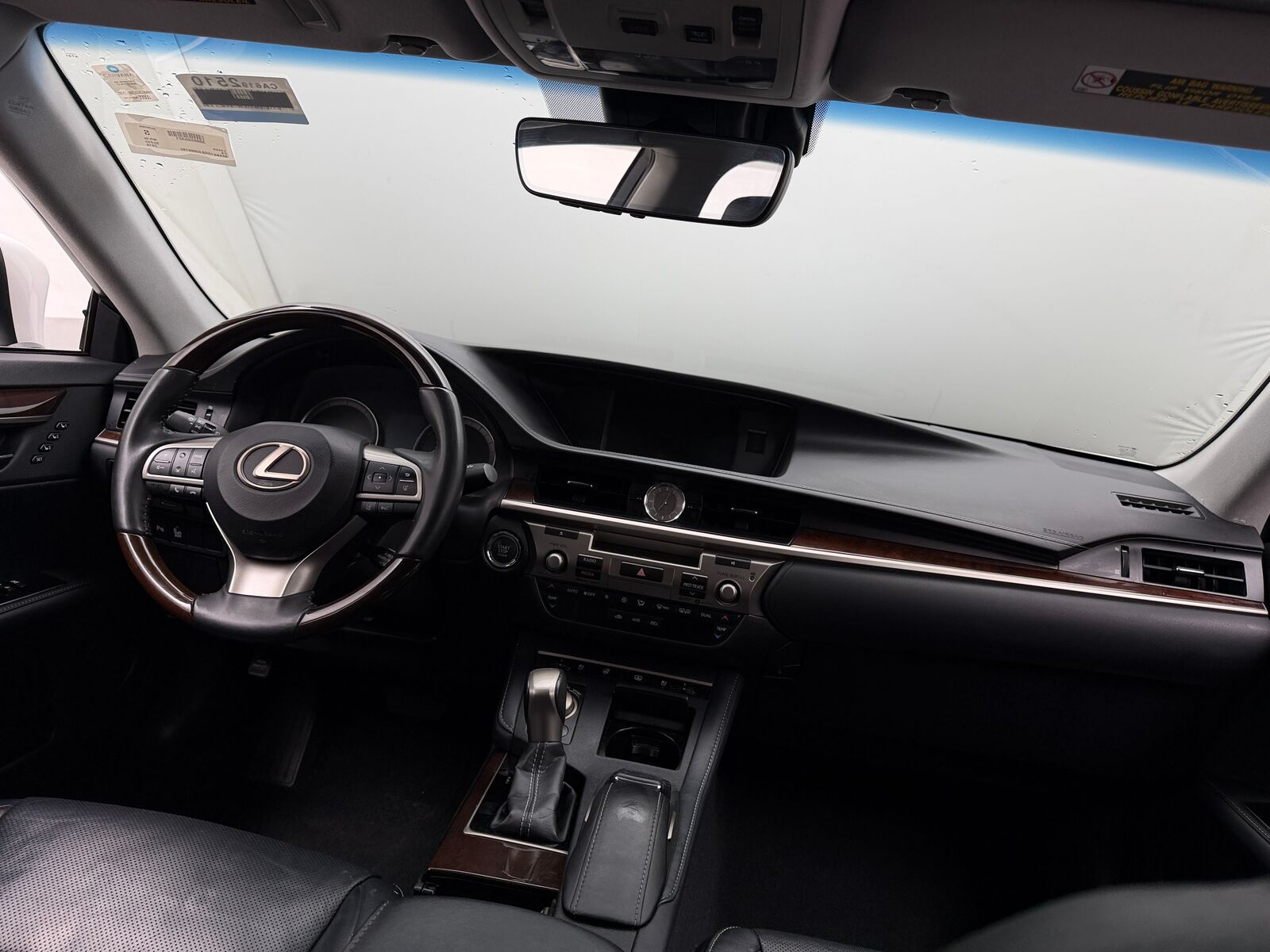 2018 Lexus ES