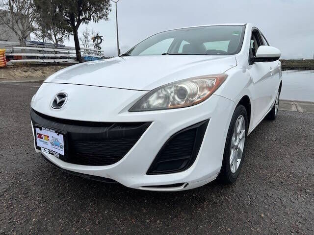 2010 MAZDA Mazda3