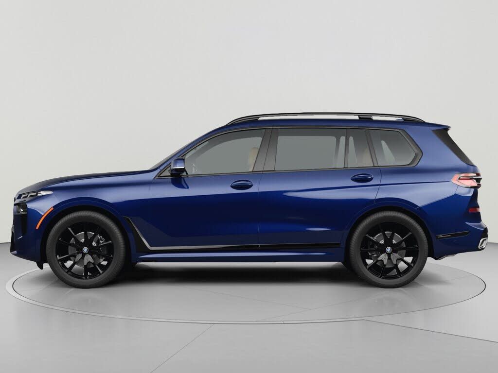 2025 BMW X7