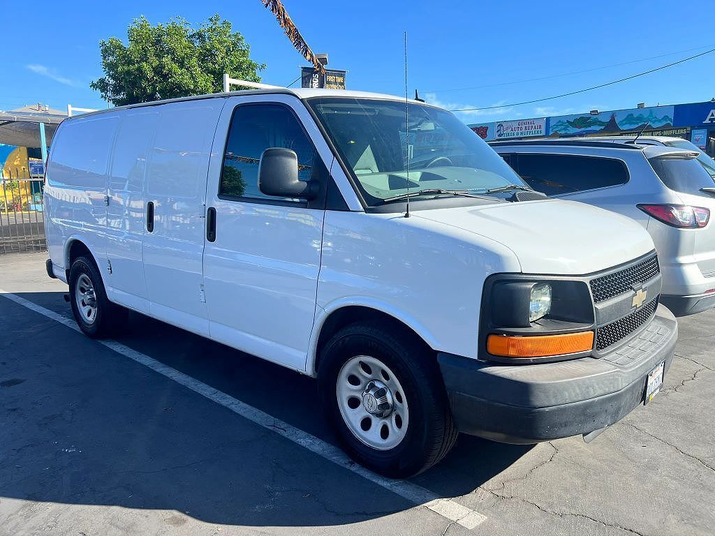 2014 CHEVROLET Express