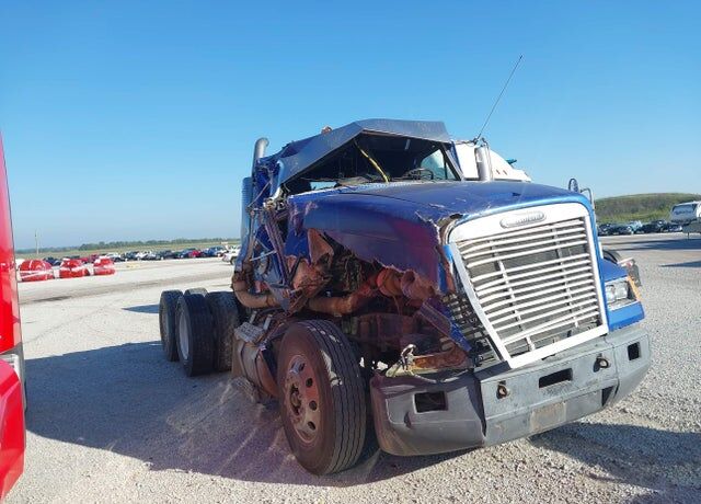 2003 FREIGHTLINER FLD112