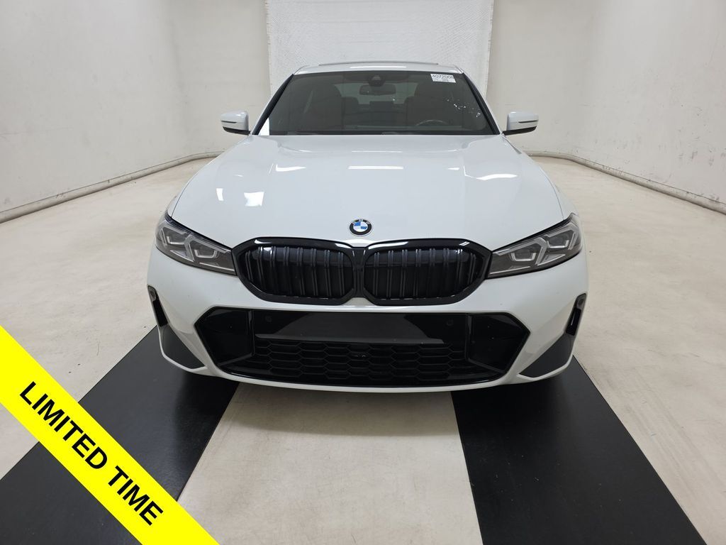 2023 BMW 330i