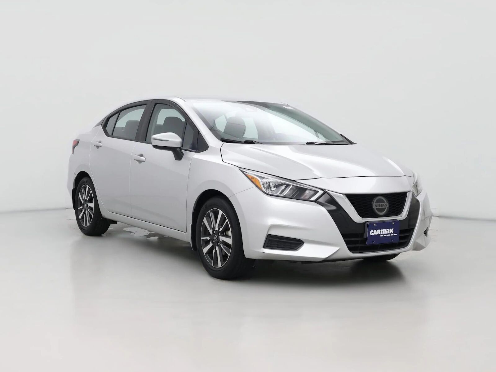 2021 NISSAN Versa