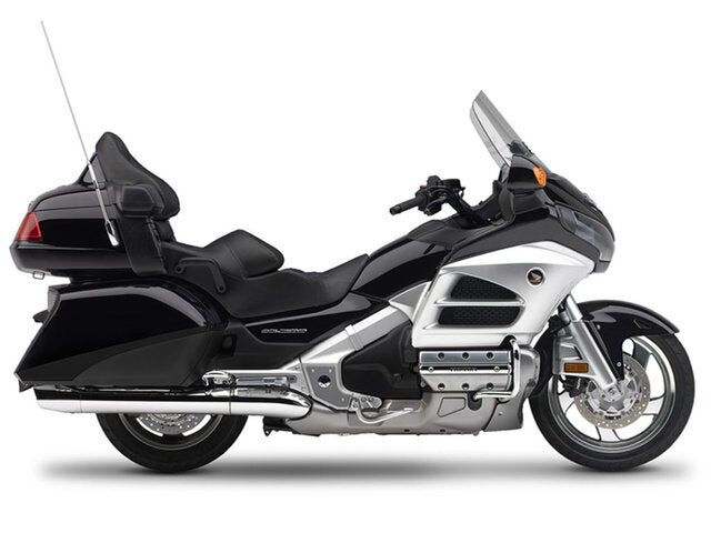 2015 HONDA GL1800