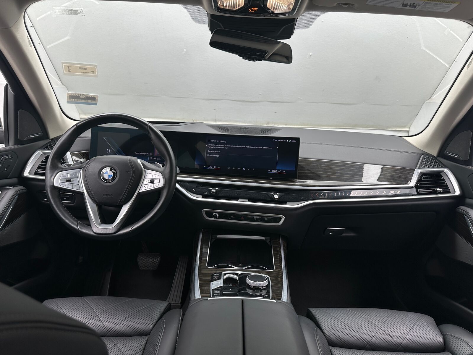 2024 BMW X7