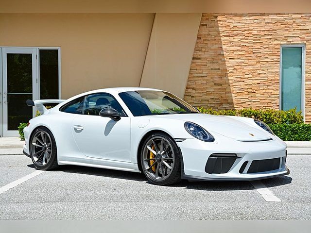 2018 PORSCHE 911