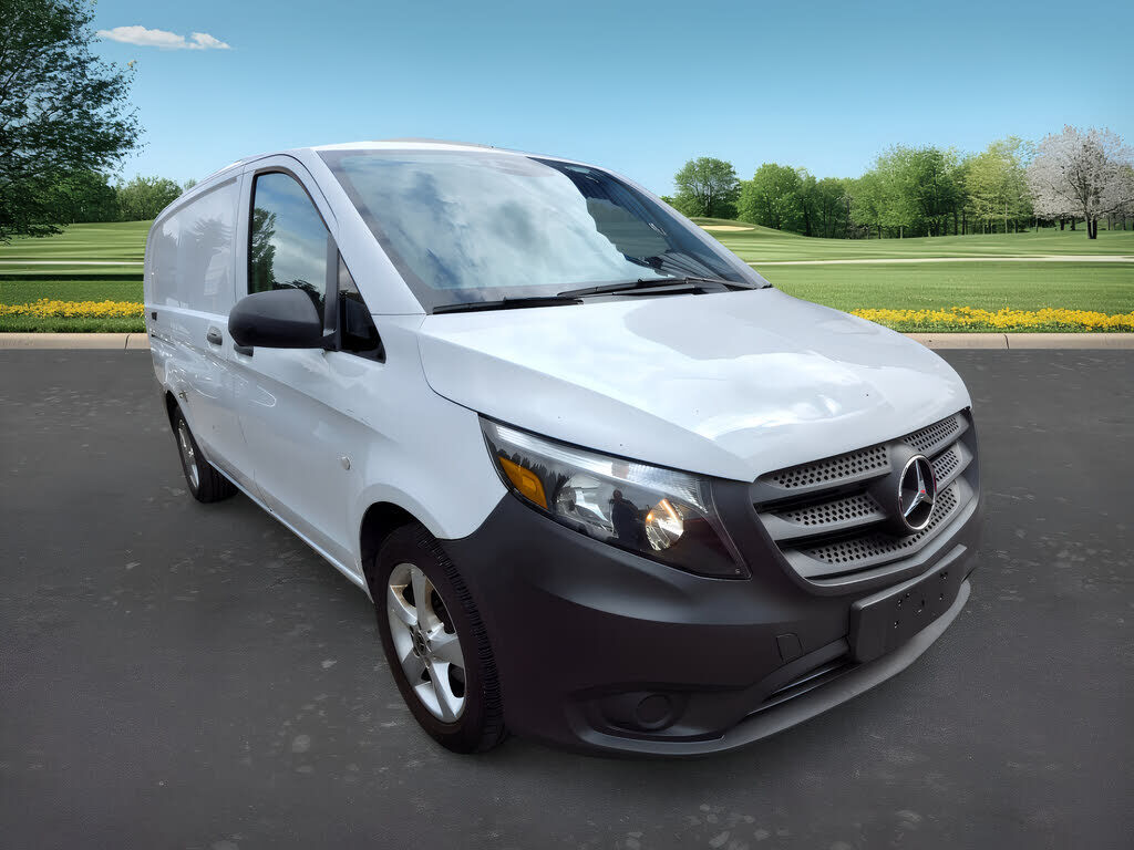 2019 Mercedes-Benz METRIS