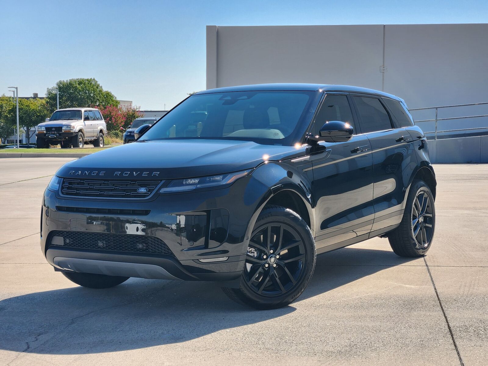 2026 LAND ROVER Range Rover Evoque