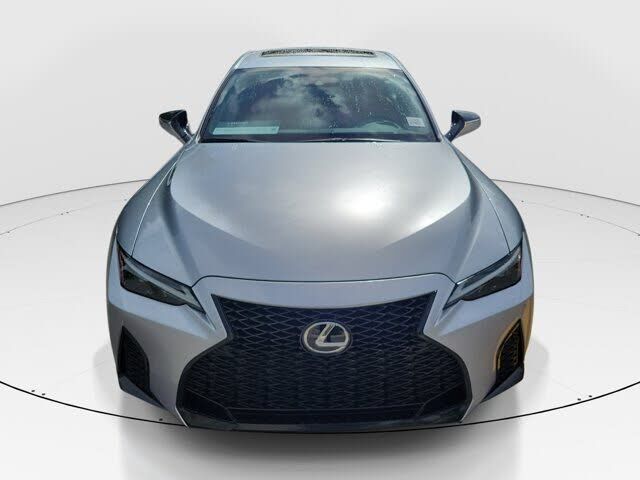 2023 Lexus IS