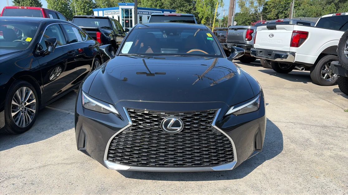 2024 Lexus IS