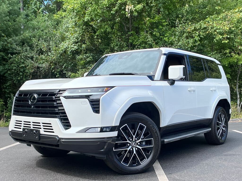 2024 LEXUS GX