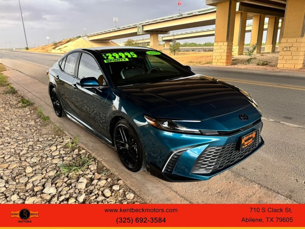 2025 TOYOTA Camry