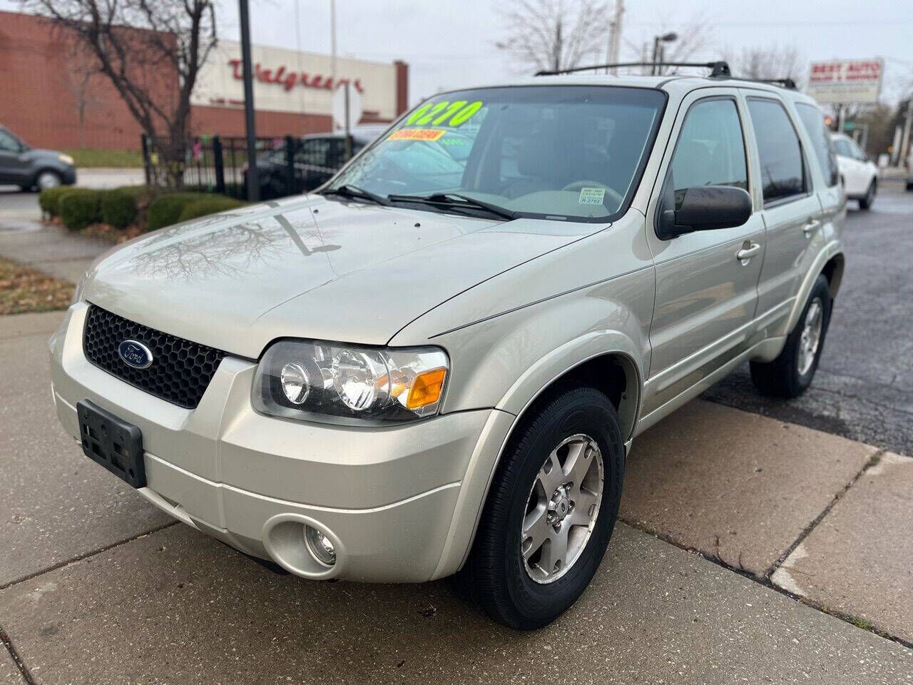 2005 FORD Escape