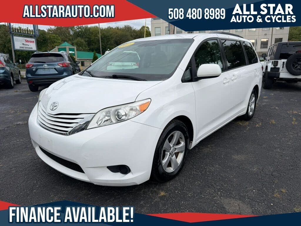 2015 TOYOTA Sienna