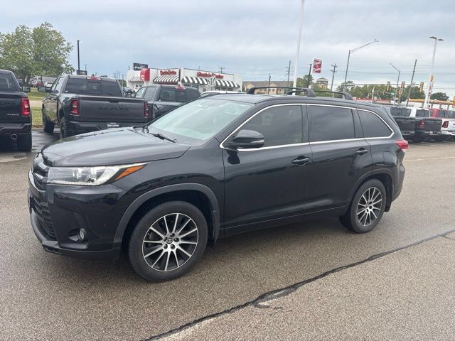2018 TOYOTA Highlander