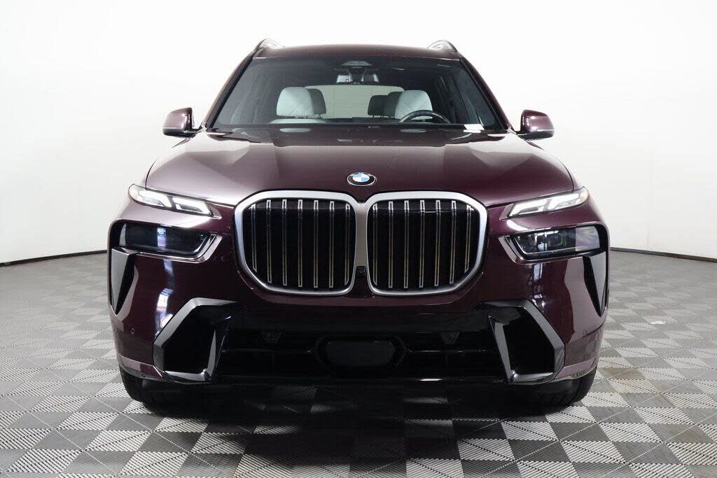 2024 BMW X7