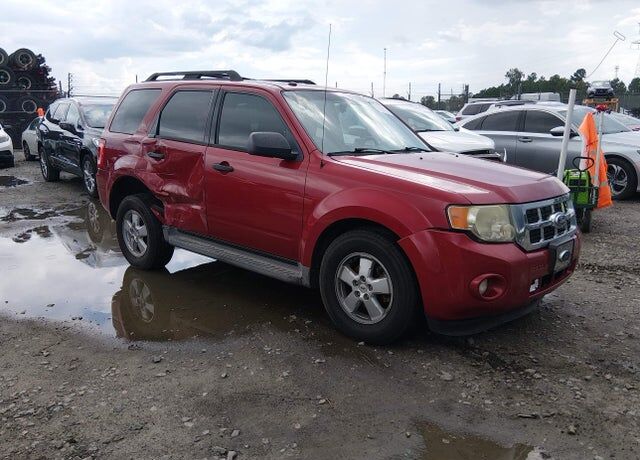 2010 FORD Escape