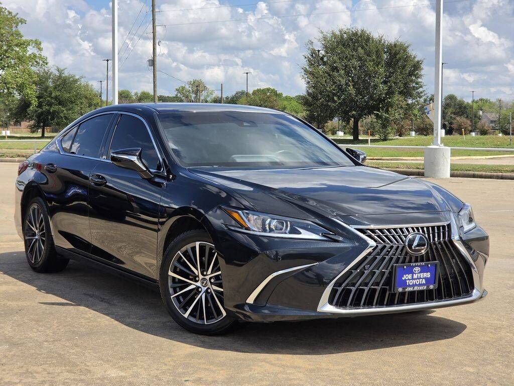 2024 Lexus ES