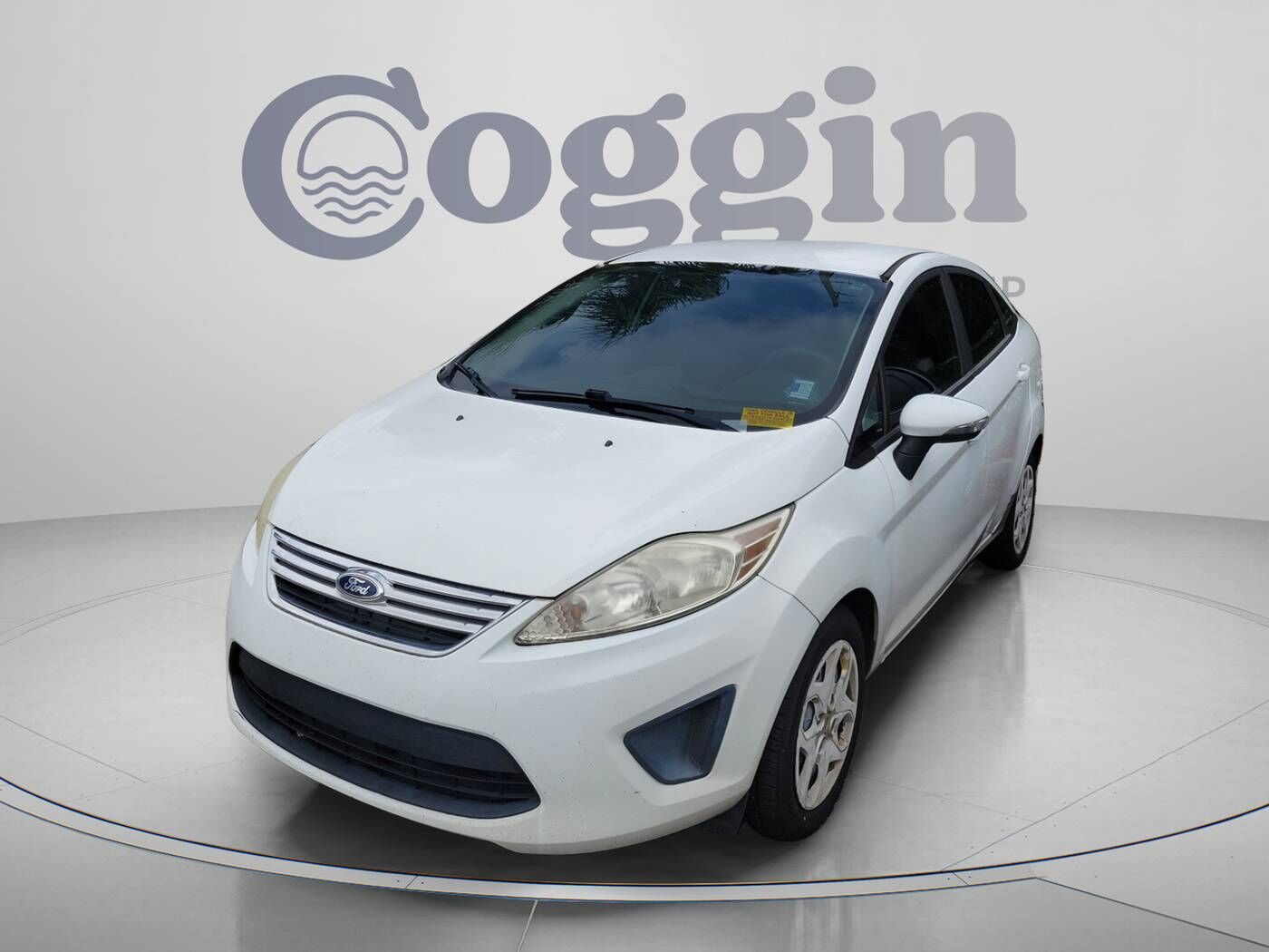 2013 FORD Fiesta