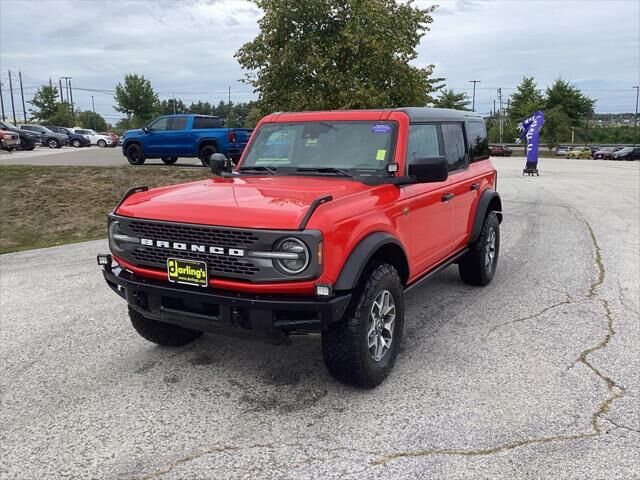 2024 FORD Bronco