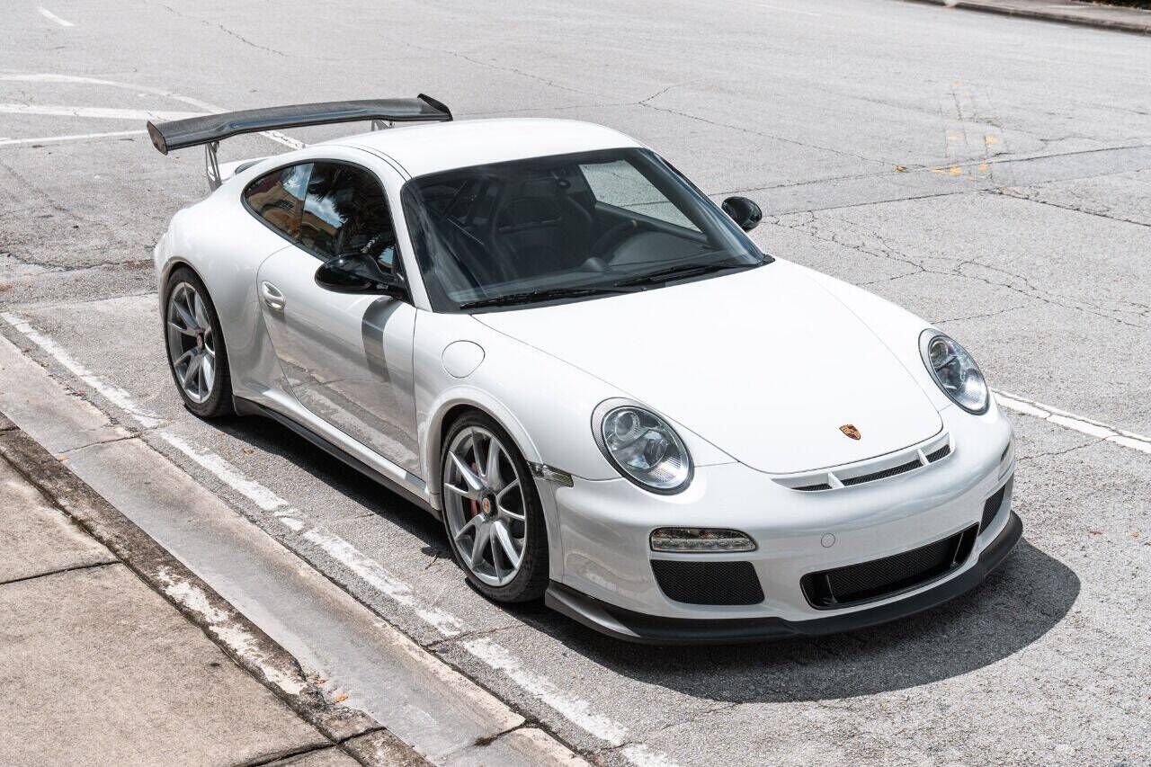 2011 PORSCHE 911