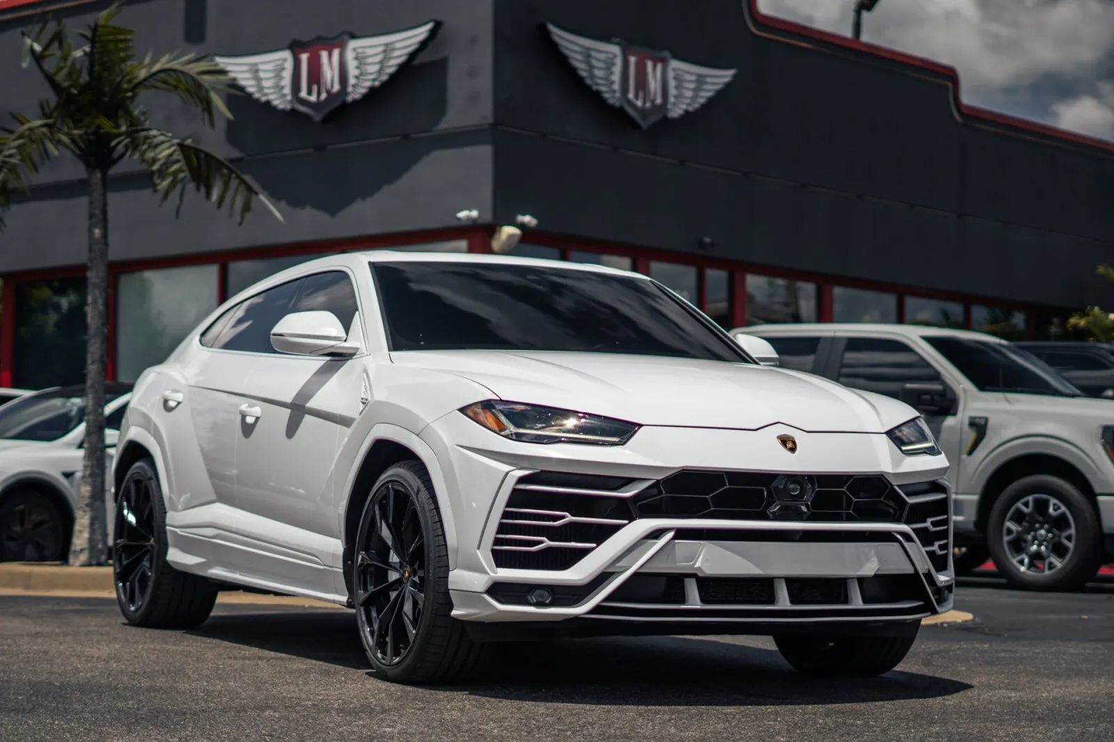 2021 LAMBORGHINI URUS