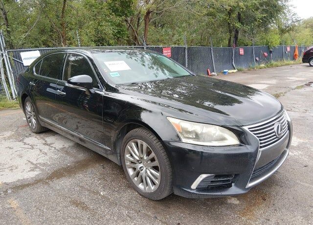 2013 LEXUS LS