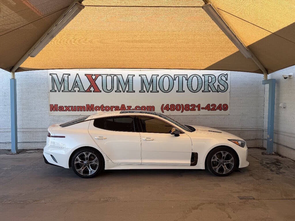 2021 KIA Stinger
