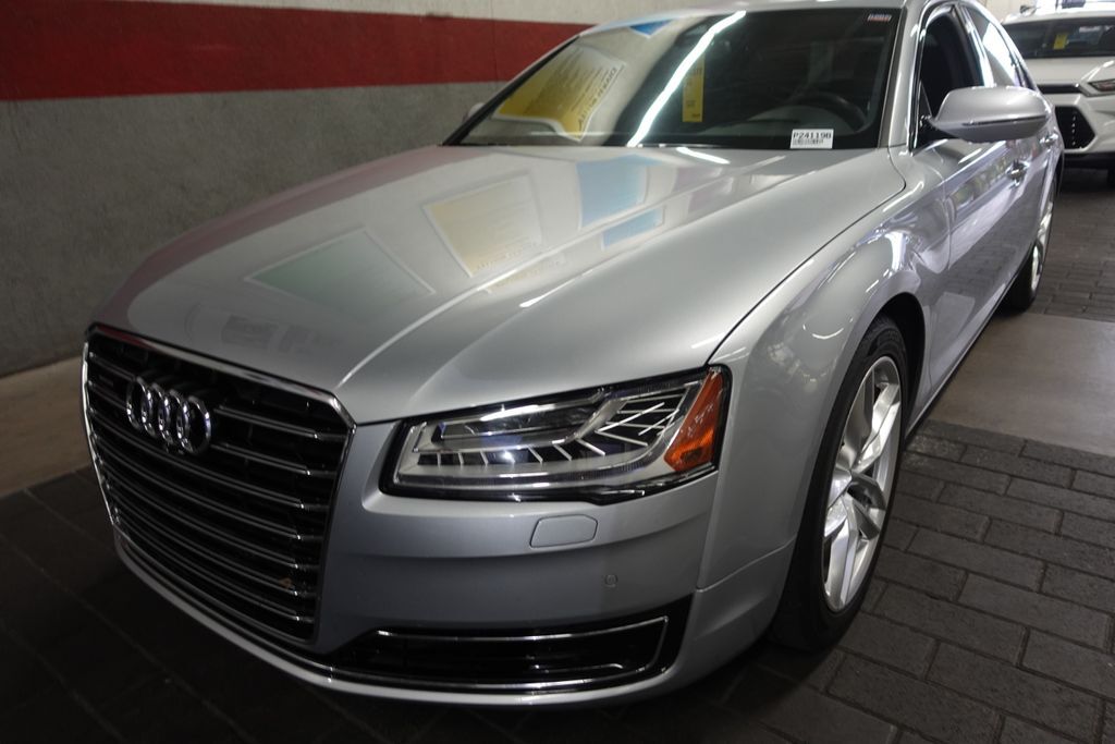 2015 AUDI A8