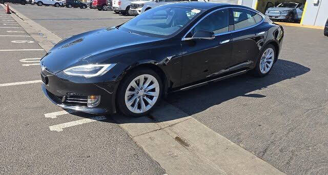 2018 TESLA Model S