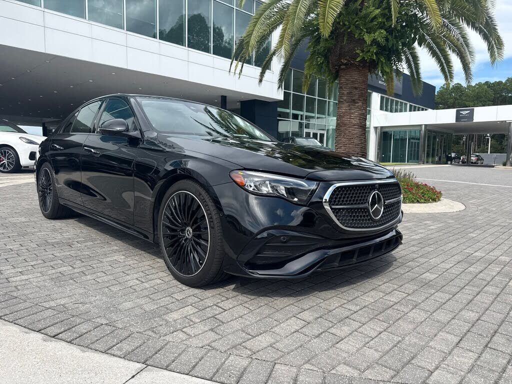 2025 MERCEDES-BENZ E-Class