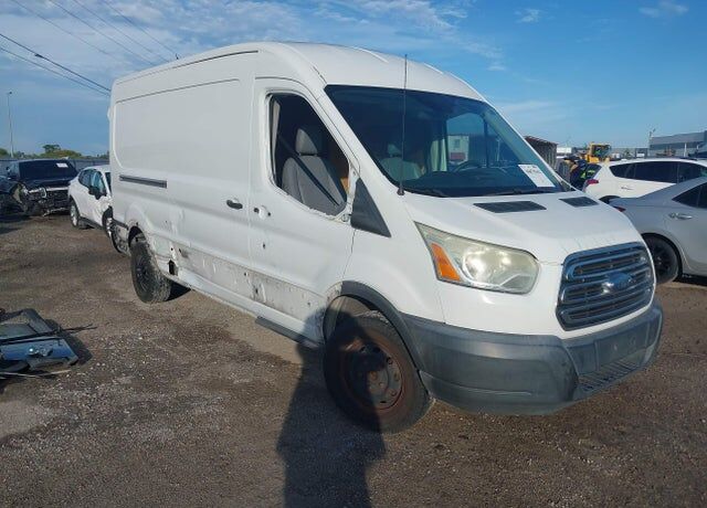 2015 FORD Transit