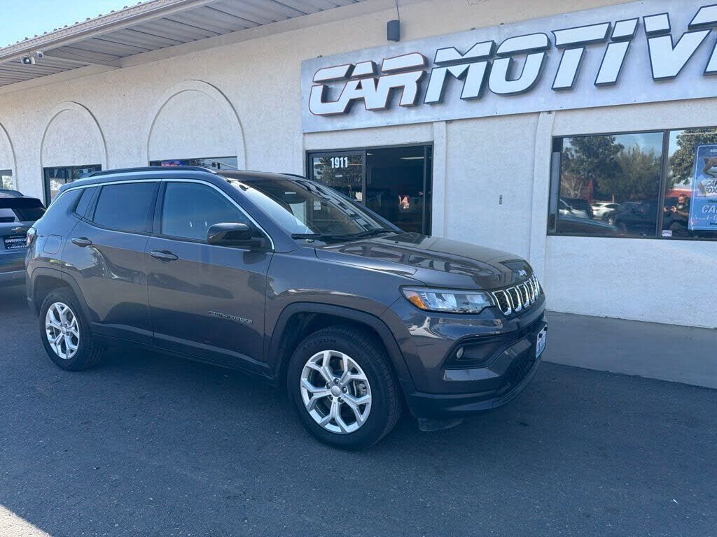 2024 JEEP Compass