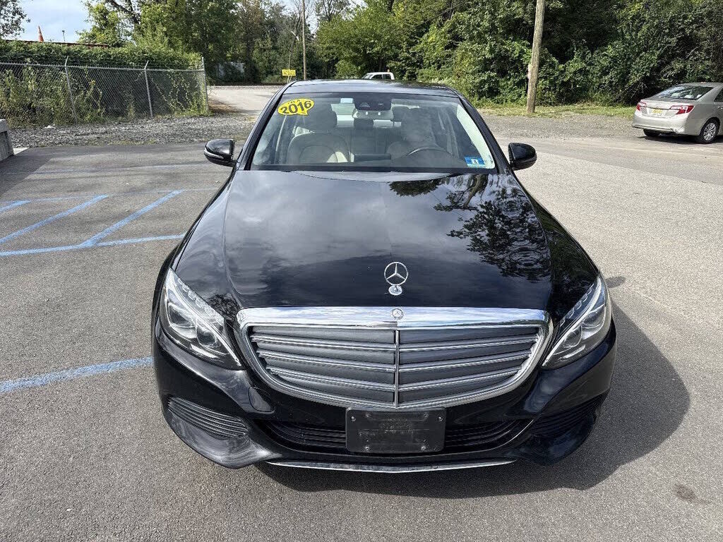 2016 Mercedes-Benz C-Class
