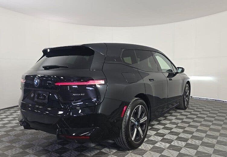 2024 BMW iX