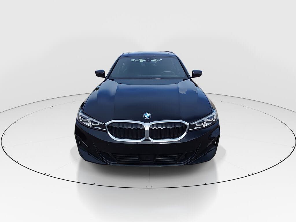 2025 BMW 330i