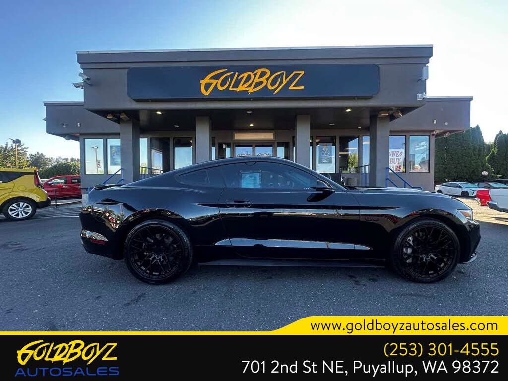 2017 FORD Mustang