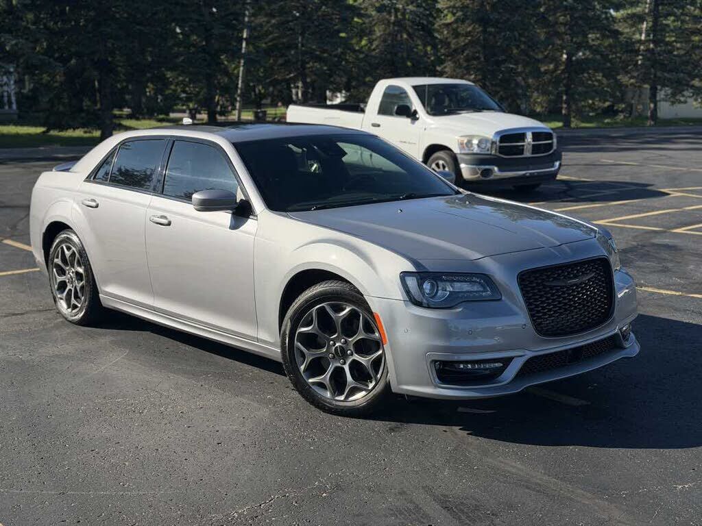 2018 CHRYSLER 300